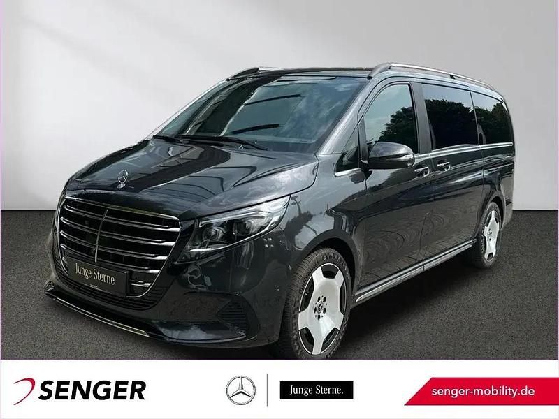 Grau Gebraucht 2024 Mercedes V300 Exclusive Van / Kleinbus | 88.850 € - Bild 1/1