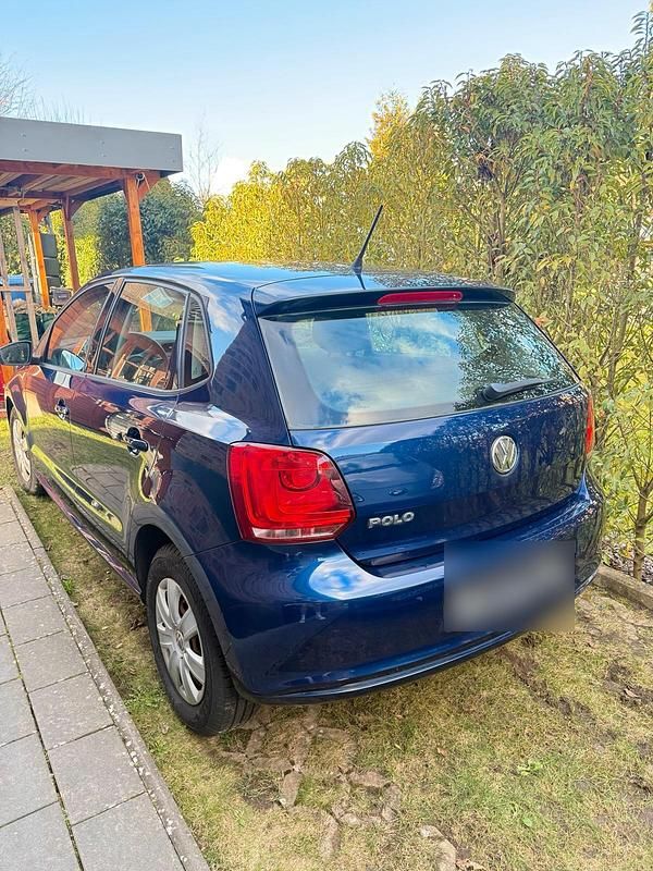 Gebraucht VW Polo 60 PS (44 kW) 2010 Blau Kleinwagen