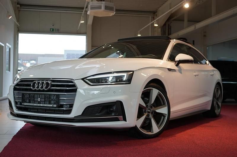 Gebraucht Audi A5 Sportback S-Line 190 PS (139 kW) 2019 Weiß Kleinwagen