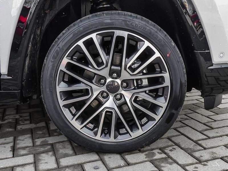 Neu Jeep Compass Summit 131 PS (96 kW) 2025 Weiß SUV