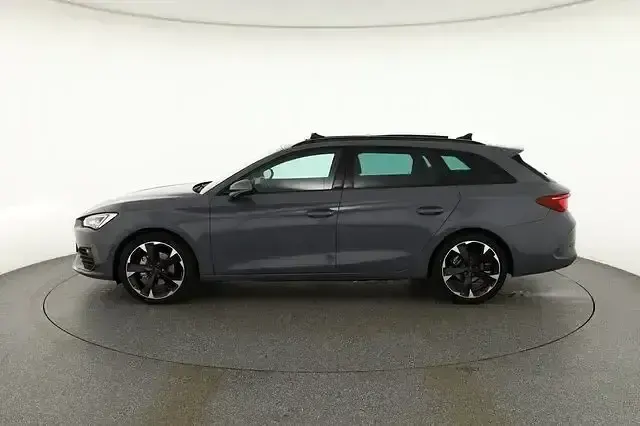 Second-hand Cupra Leon 150 CP (110 kW) 2024 Gri Berlinǎ