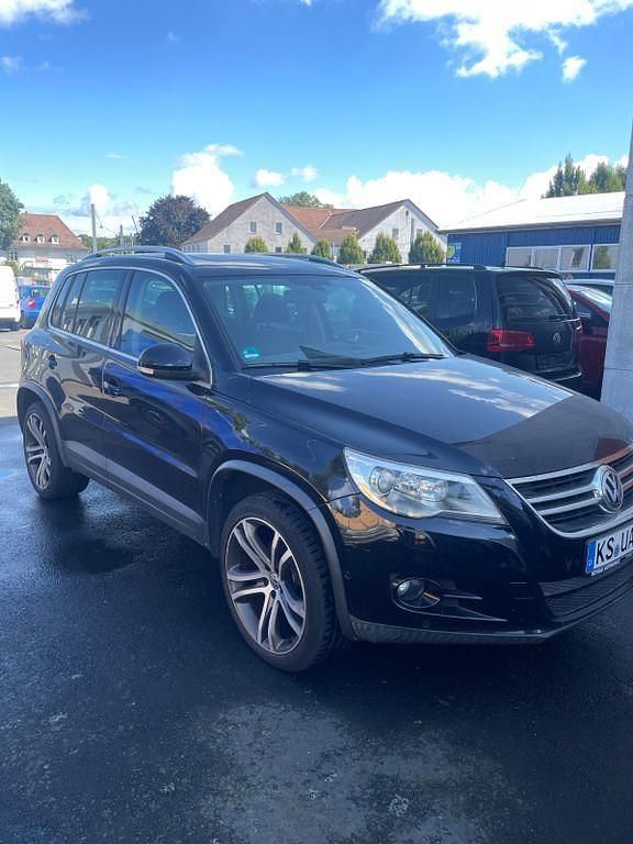 Schwarz Gebraucht 2008 VW Tiguan SUV | 3.999 € (Superpreis) - Bild 1/4