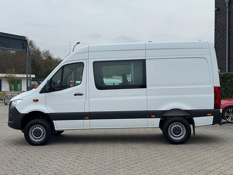 Gebraucht Mercedes Sprinter 163 PS (119 kW) 2021 Weiß Van