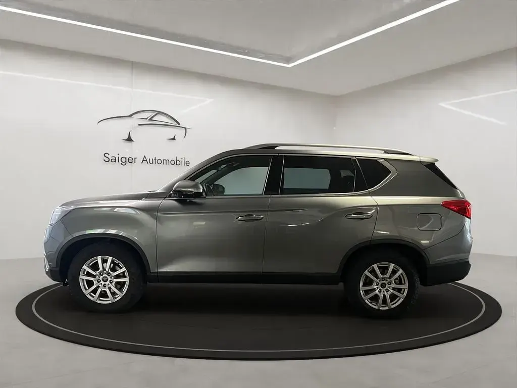 Gebraucht SsangYong Rexton Crystal 181 PS (133 kW) 2019 Grau SUV