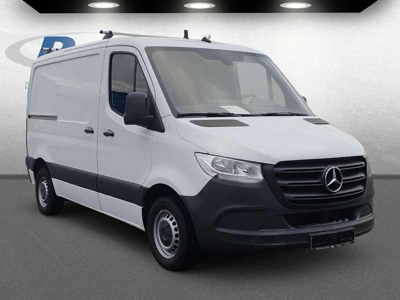 Używany Mercedes Sprinter 143 KM (105 kW) 2021 Biały Van