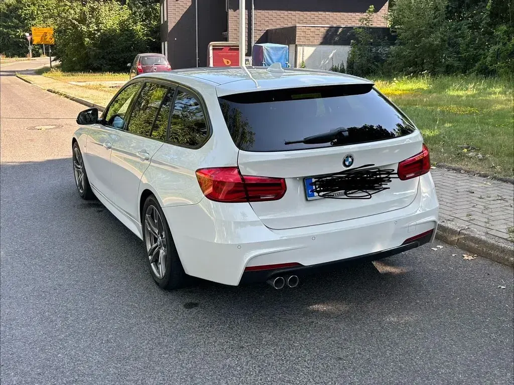 Gebraucht BMW 320 M Sport 190 PS (139 kW) 2017 Weiß Kombi