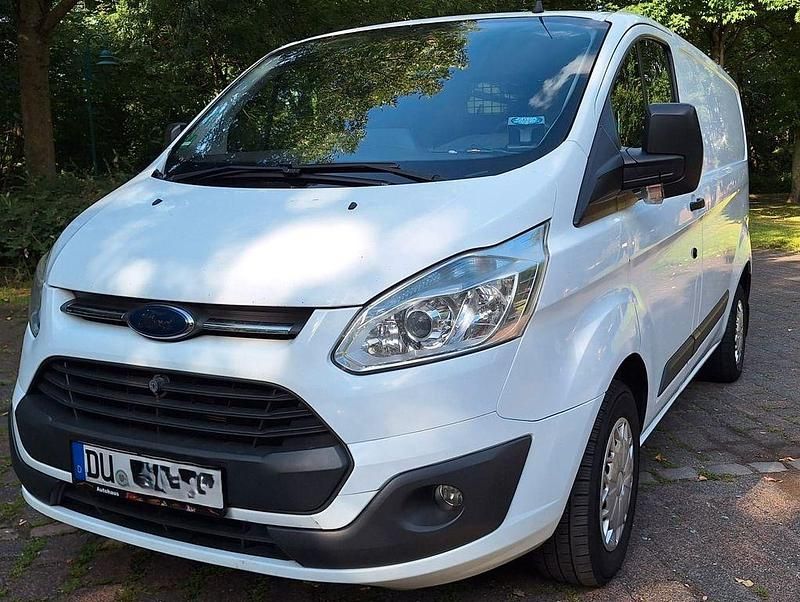 Gebraucht Ford Transit Custom 125 PS (91 kW) 2014 Weiß Van / Kleinbus