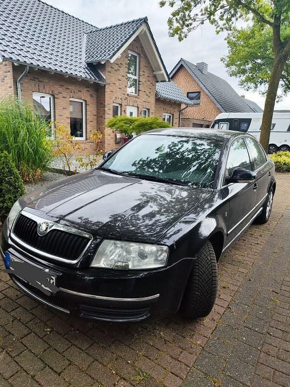 Schwarz Gebraucht 2008 Skoda Superb Classic Limousine | 2.200 € (Guter Preis) - Bild 1/4
