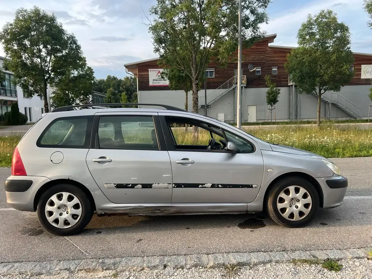 Gebraucht Peugeot 307 109 PS (80 kW) 2003 Grau Kombi