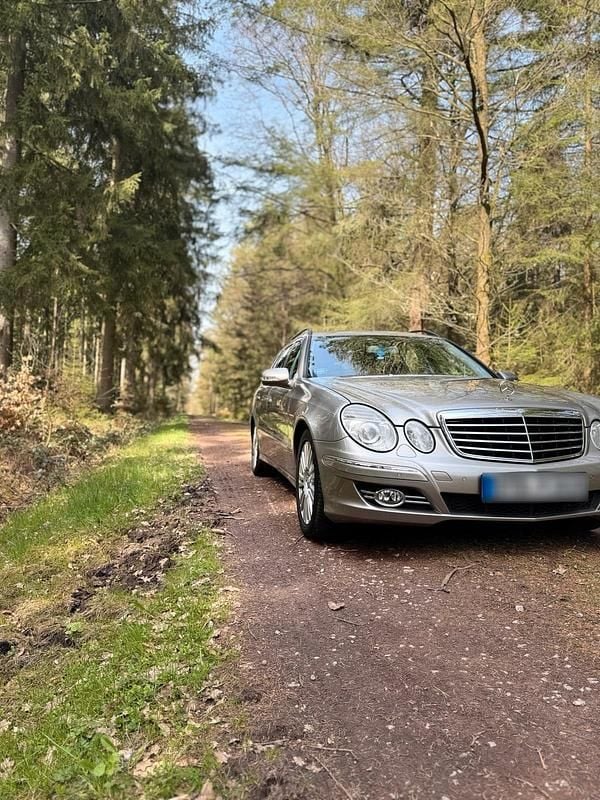 Gebraucht Mercedes E320 225 PS (165 kW) 2008 Grau Kombi