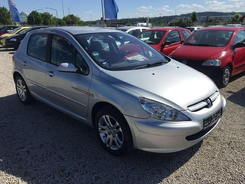 Gebraucht Peugeot 307 Quiksilver 109 PS (80 kW) 2005 Silber Limousine