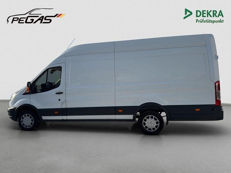 Gebraucht Ford Transit Trend 131 PS (96 kW) 2019 Frostweiß Van / Kleinbus
