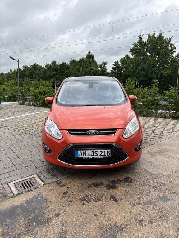 Orange Gebraucht 2011 Ford C-MAX Trend Van / Kleinbus | 4.300 € (Guter Preis) - Bild 1/4
