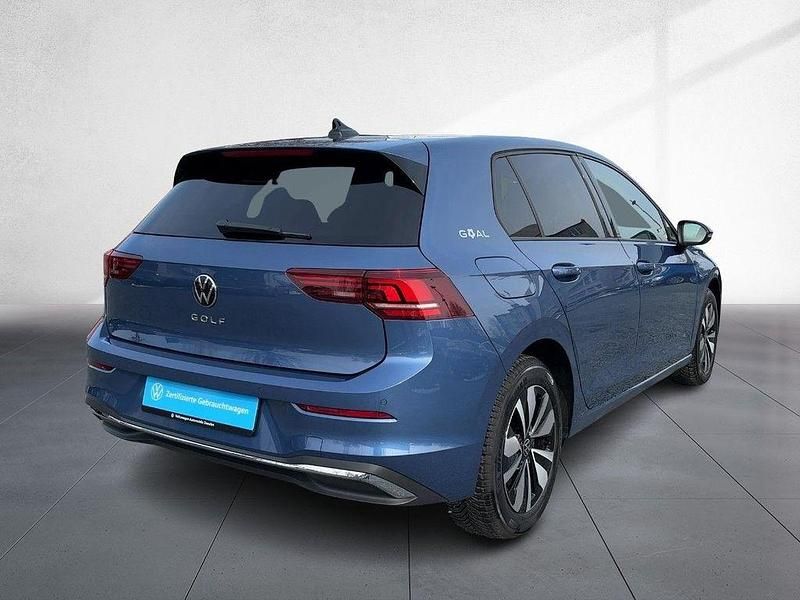 Gebraucht VW Golf VIII Goal 116 PS (85 kW) 2025 Blau Limousine