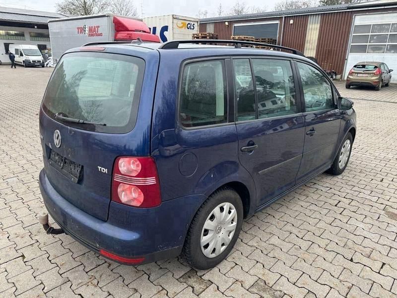Gebraucht VW Touran 105 PS (77 kW) 2010 Blau Van / Kleinbus