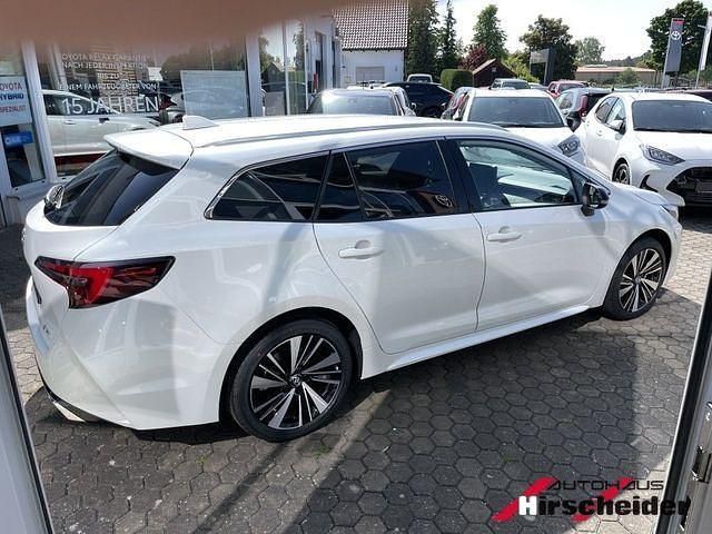 Gebraucht Toyota Corolla 178 PS (130 kW) 2025 Weiß Kombi