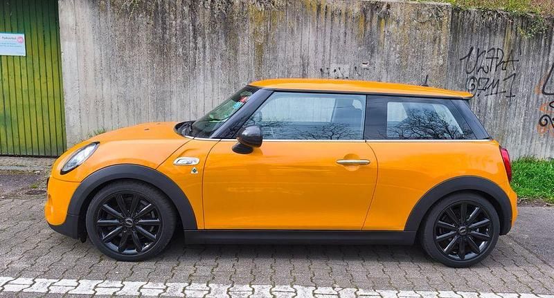 Gebraucht Mini Cooper S 192 PS (141 kW) 2017 Orange Kleinwagen