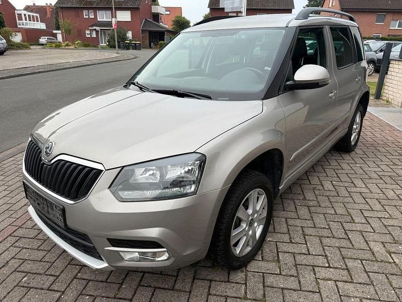 Grau Gebraucht 2014 Skoda Yeti Ambition SUV | 10.499 € (Guter Preis) - Bild 1/4