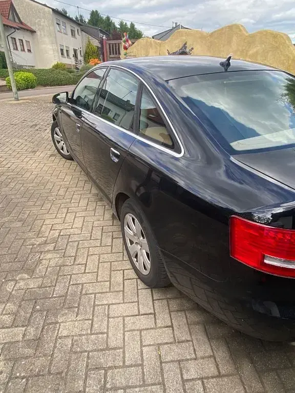 Gebraucht Audi A6 179 PS (131 kW) 2005 Schwarz Limousine