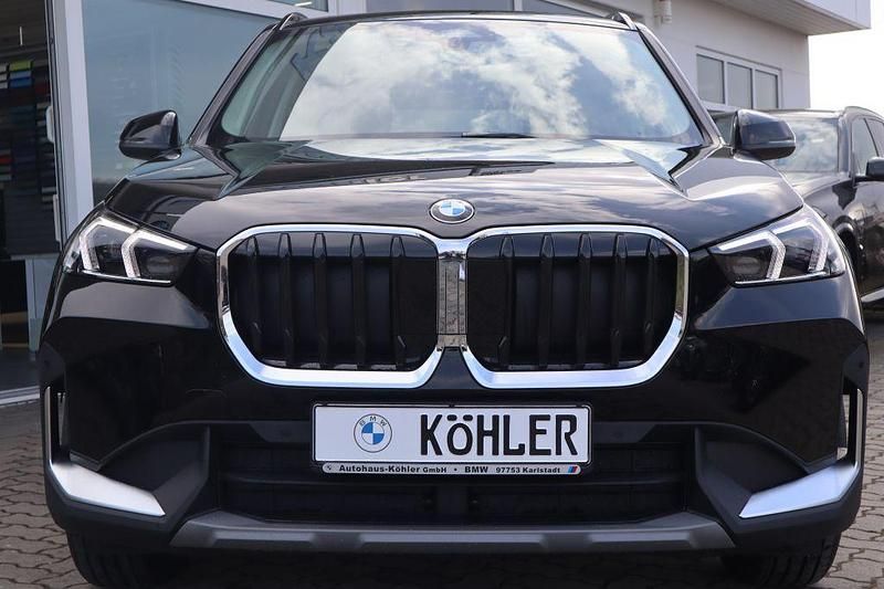 Gebraucht BMW X1 136 PS (100 kW) 2026 Schwarz SUV
