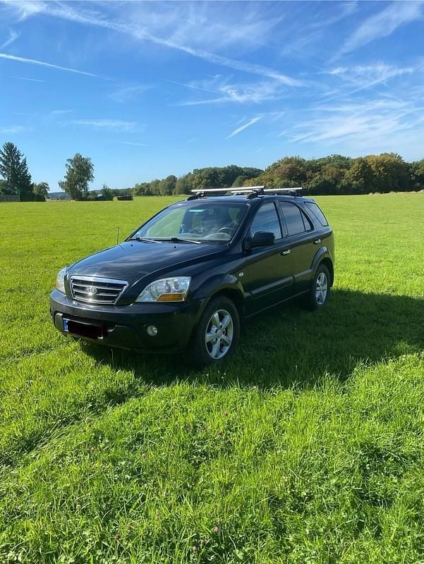 Schwarz Gebraucht 2008 Kia Sorento SUV | 4.950 € (Etwas zu teuer) - Bild 1/4