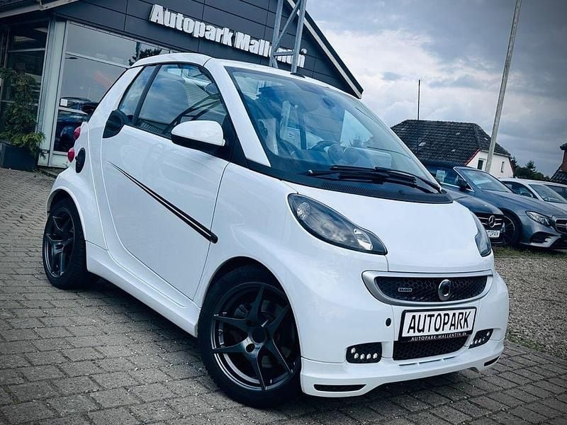 Weiß Gebraucht 2014 Smart ForTwo Cabrio Brabus Xclusive Cabrio | 10.988 € (Etwas zu teuer) - Bild 1/4