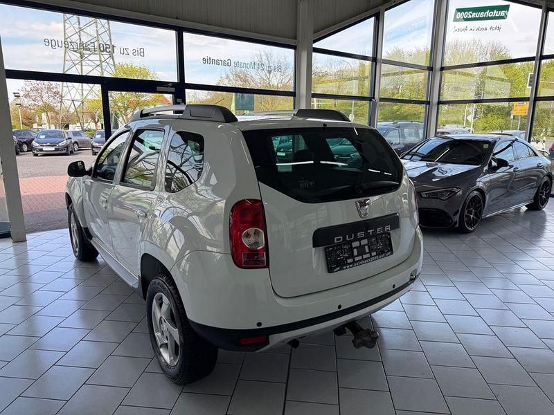Gebraucht Dacia Duster Prestige 105 PS (77 kW) 2012 Weiß SUV