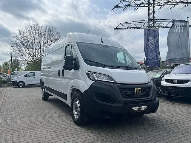 Gebraucht Fiat Ducato 140 PS (102 kW) 2024 Weiss Van