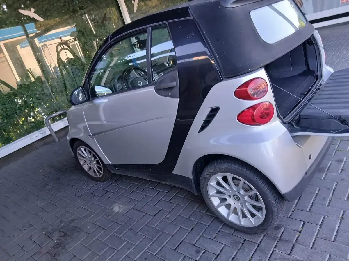 Gebraucht Smart ForTwo Cabrio 72 PS (52 kW) 2008 Silber Cabrio