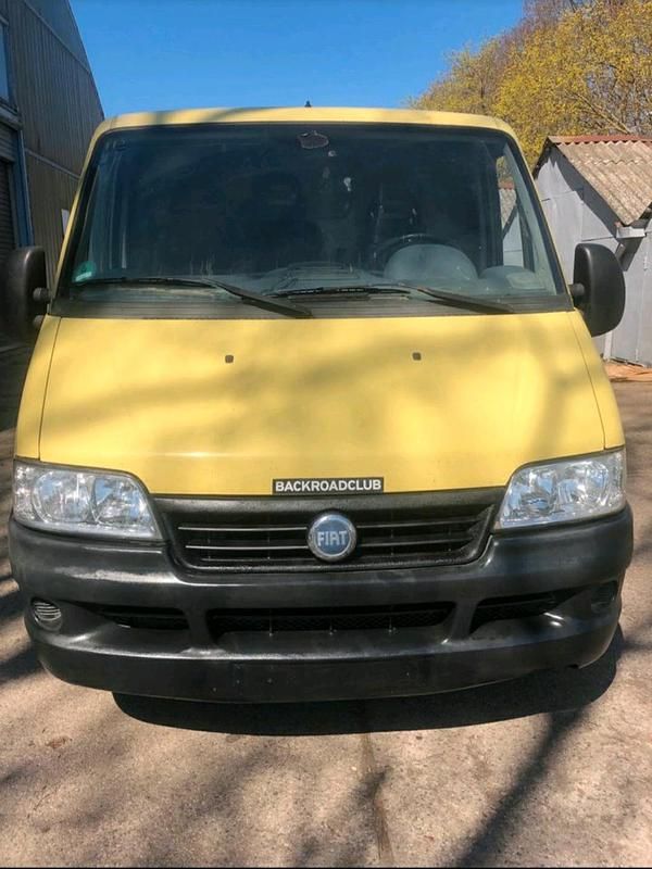 Gebraucht Fiat Ducato 110 PS (80 kW) 2003 Gold Van
