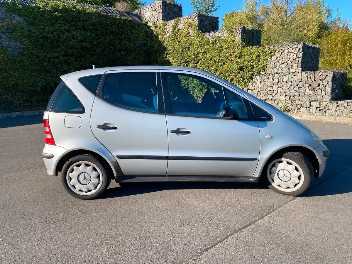 Gebraucht Mercedes A160 Classic 75 PS (55 kW) 2001 Silber Kleinwagen