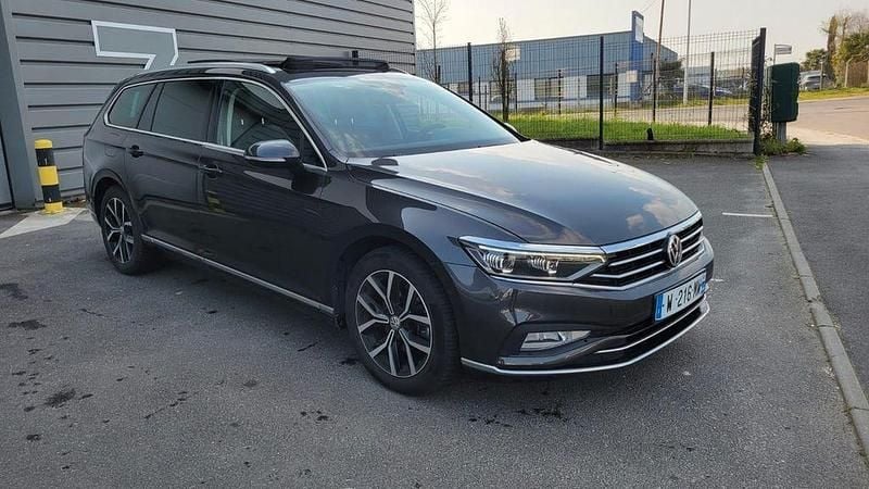 Gebraucht VW Passat Elegance 150 PS (110 kW) 2019 Kombi