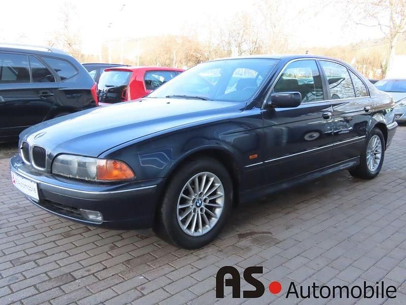 Gebraucht BMW 523 170 PS (125 kW) 1998 Blau Limousine