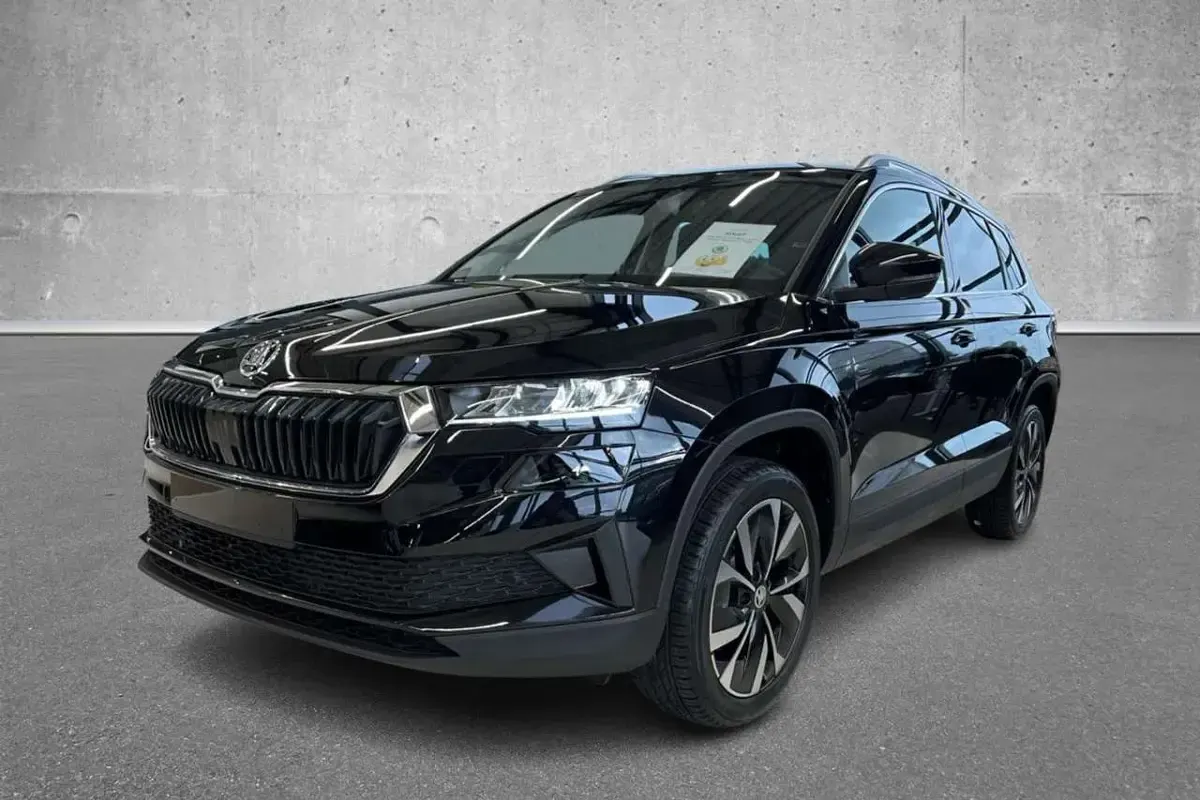Neu Skoda Karoq Selection 150 PS (110 kW) 2026 1z  black magic met. SUV