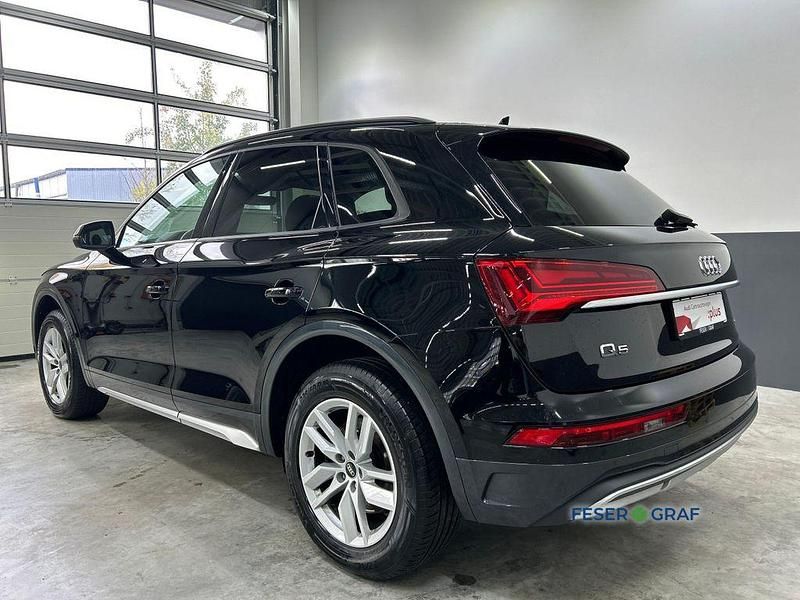 Gebraucht Audi Q5 Advanced Plus 204 PS (150 kW) 2022 Brillantschwarz SUV