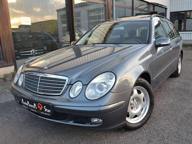 Flintgrau metalliclack Gebraucht 2006 Mercedes E200 Kombi | 5.490 € (Fairer Preis) - Bild 1/4