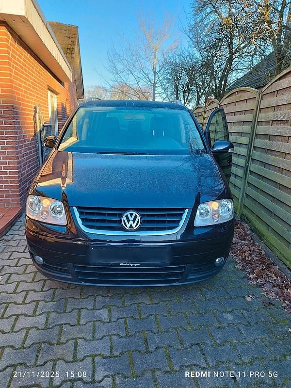 Schwarz Gebraucht 2005 VW Touran Van / Kleinbus | 3.100 € (Etwas zu teuer) - Bild 1/4