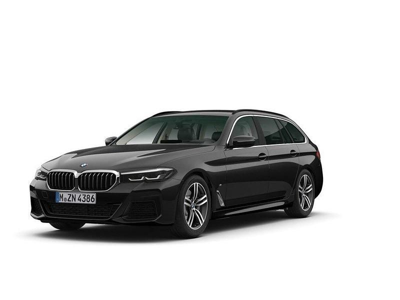 Gebraucht BMW 530 Performance 286 PS (210 kW) 2022 Schwarz Kombi