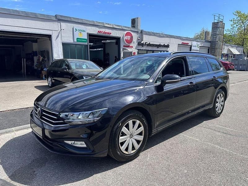Second-hand VW Passat 150 CP (110 kW) 2023 Negru Break