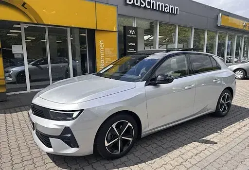 Gebraucht Opel Astra 131 PS (96 kW) 2025 Kleinwagen
