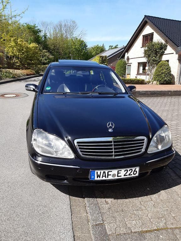 Schwarz Gebraucht 2003 Mercedes S320 Limousine | 11.500 € - Bild 1/4