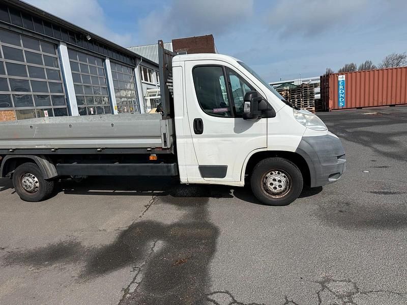 Gebraucht Peugeot Boxer 120 PS (88 kW) 2008 Weiß Van