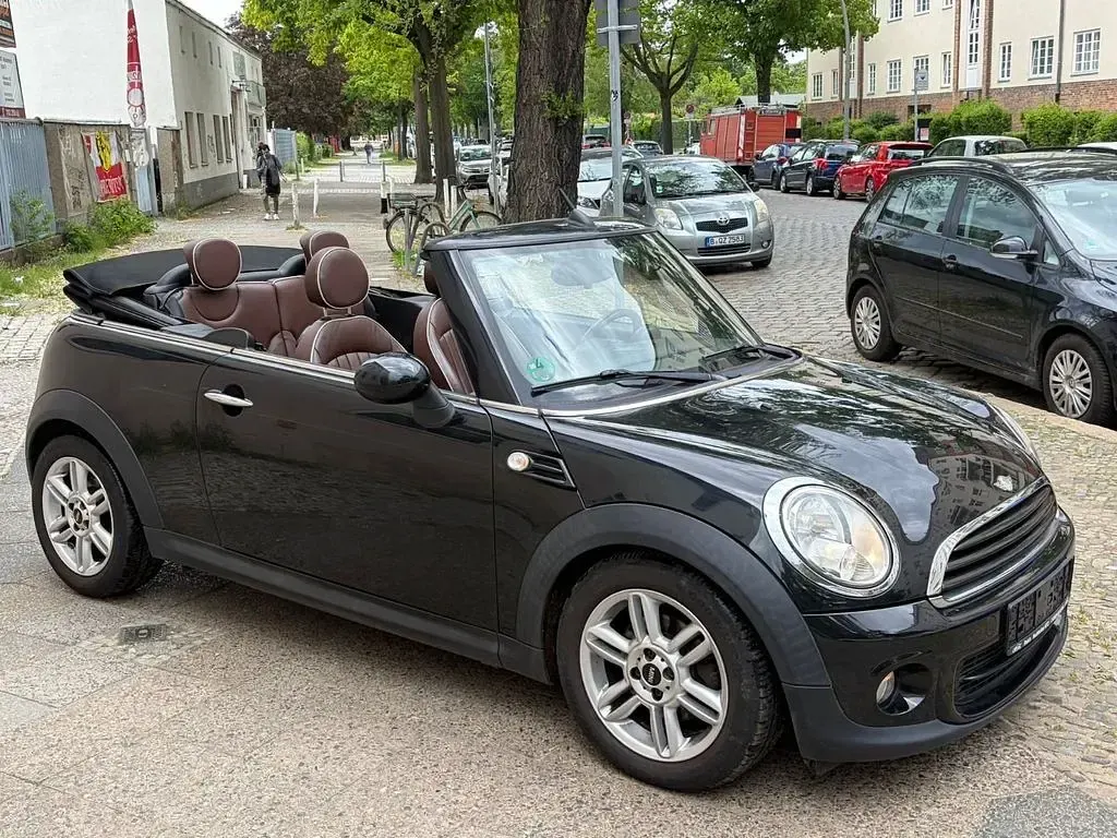 Gebraucht Mini One Cabriolet 98 PS (72 kW) 2012 Schwarz Cabrio