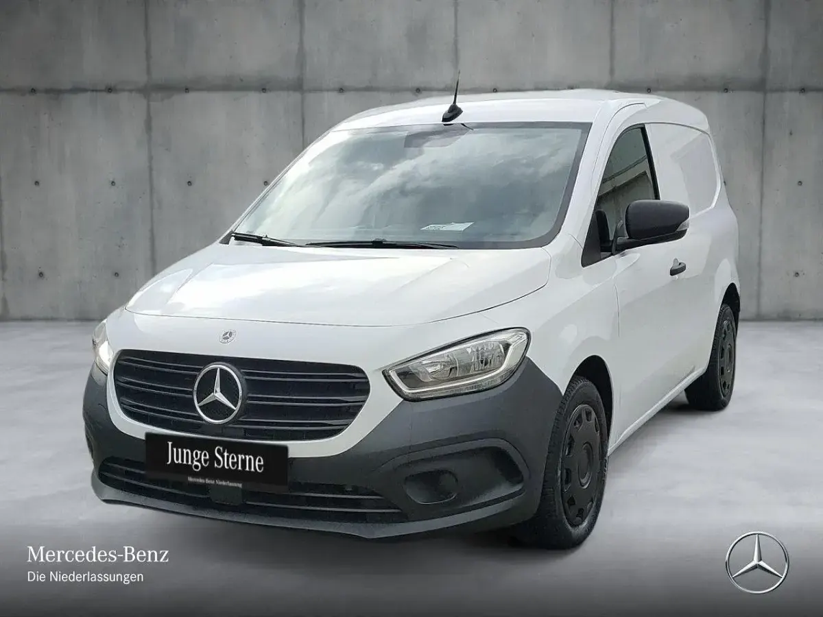Gebraucht Mercedes Citan 110 95 PS (69 kW) 2022 Weiß Van / Kleinbus