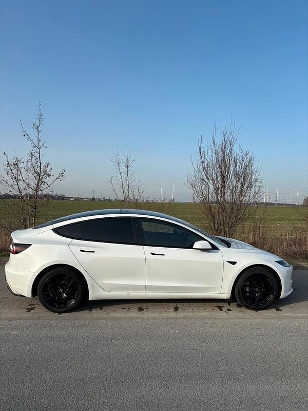 Gebraucht Tesla Model 3 Long Range AWD 323 kW (440 PS) 2024 Weiß Limousine