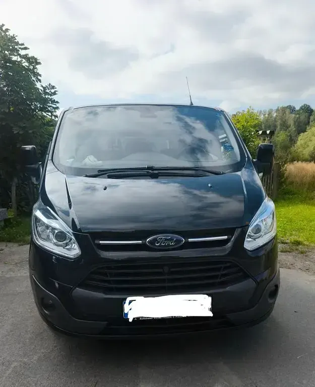 Gebraucht Ford Tourneo Titanium 155 PS (114 kW) 2015 Schwarz Van / Kleinbus