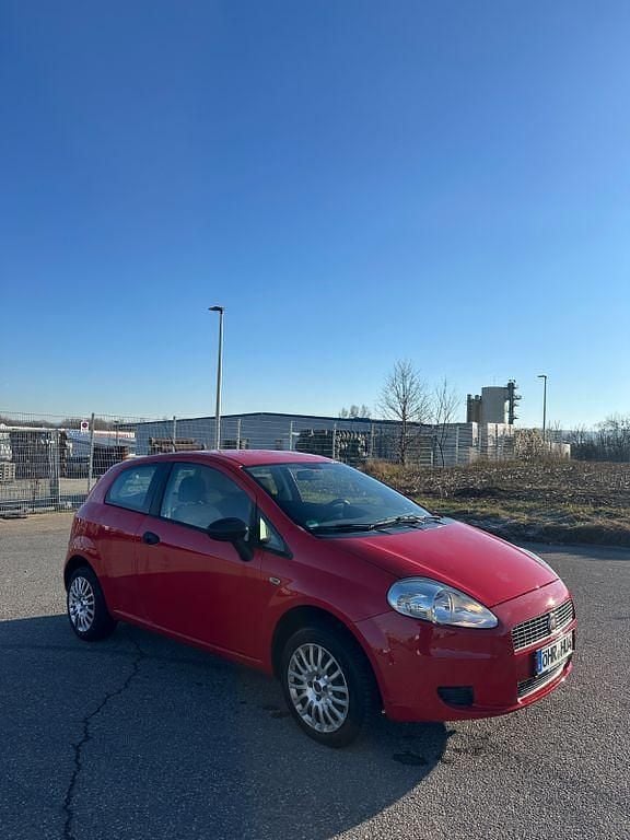 Gebraucht Fiat Punto 65 PS (47 kW) 2009 Rot Kleinwagen