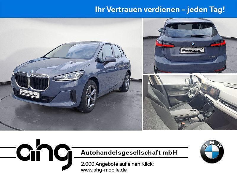 Gebraucht BMW 220 Active Tourer 156 PS (114 kW) 2025 Grau Van / Kleinbus