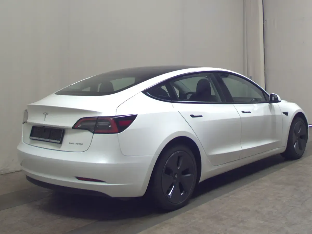 Gebraucht Tesla Model 3 Long Range AWD 366 kW (498 PS) 2021 Weiss Limousine