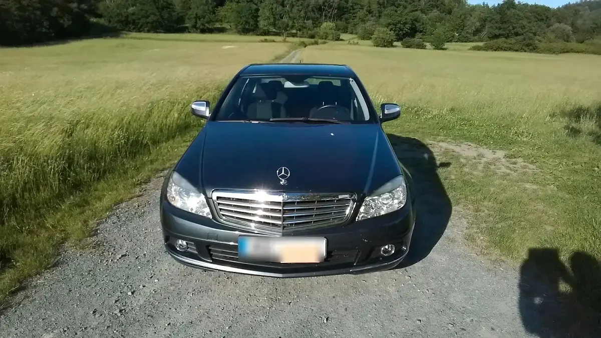 Gebraucht Mercedes C180 156 PS (114 kW) 2007 Schwarz Limousine